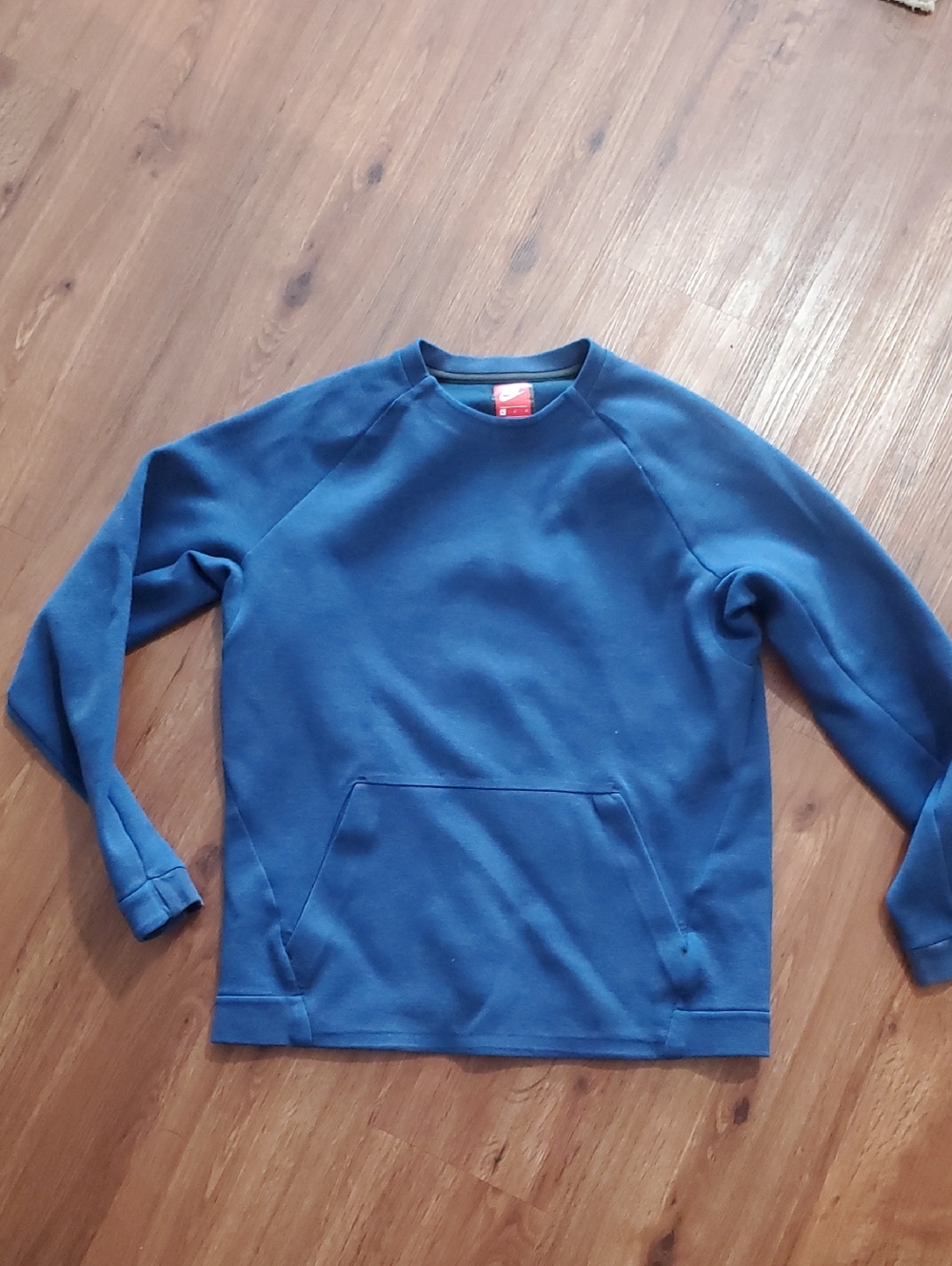 Nike Blue Men's Crewneck Sweatshirt with Front Pocket